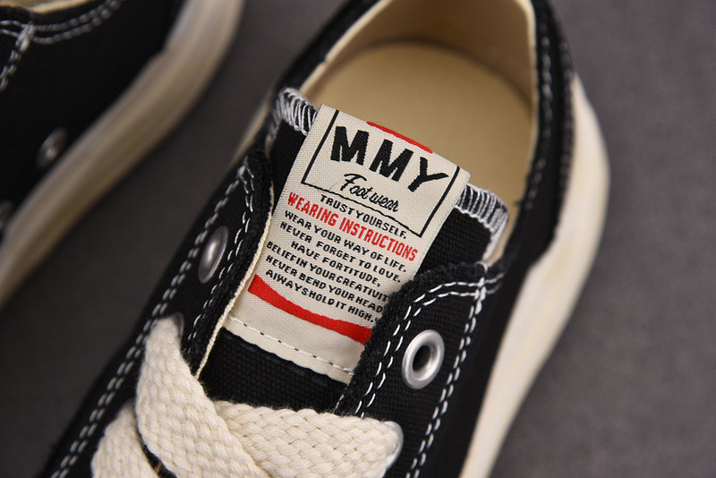 MAISON MIHARA SNEAKERS