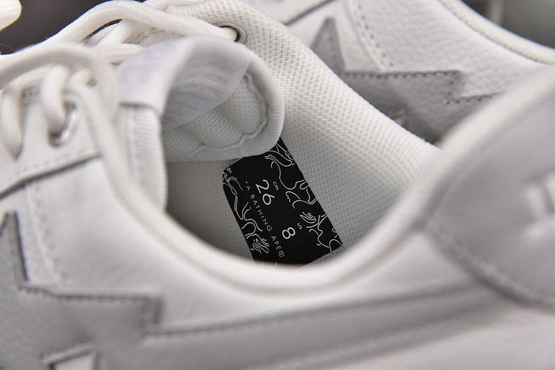 BAPE SNEAKERS