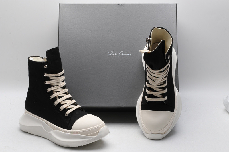 RICK 0WENS SNEAKERS