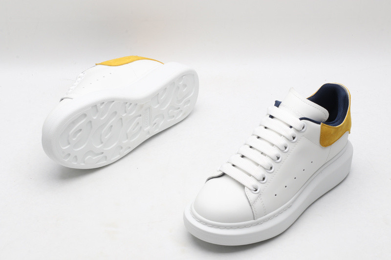 ALEXANDER MCQUEEN SNEAKER