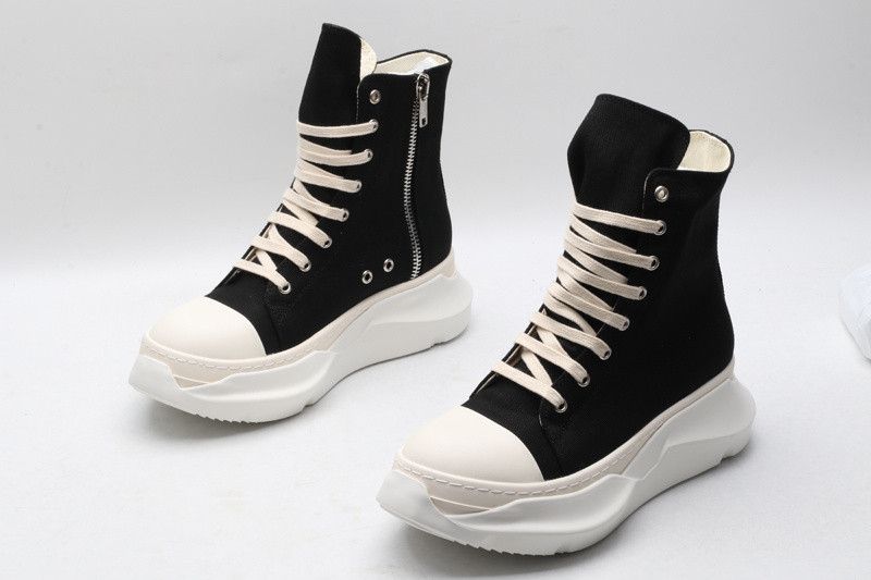 RICK 0WENS SNEAKERS
