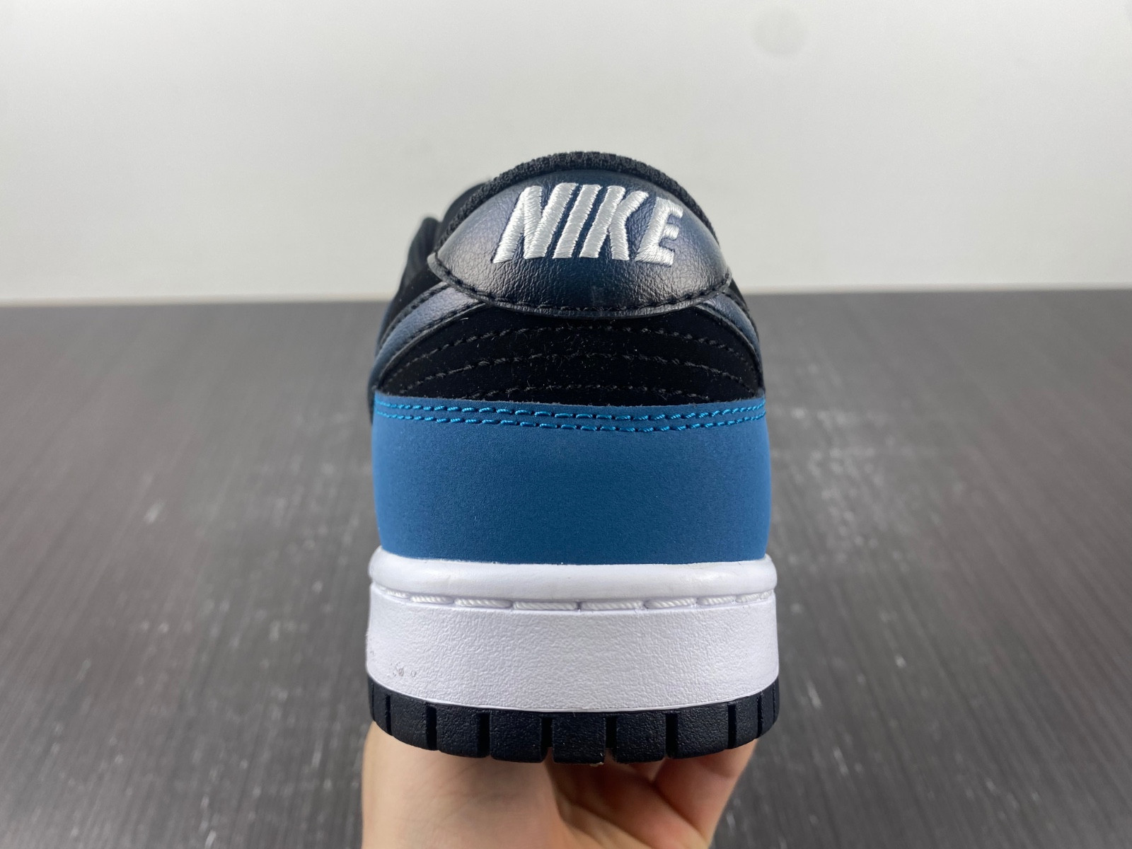 Nike Dunk Low "Black/Teal" FD6923-100
