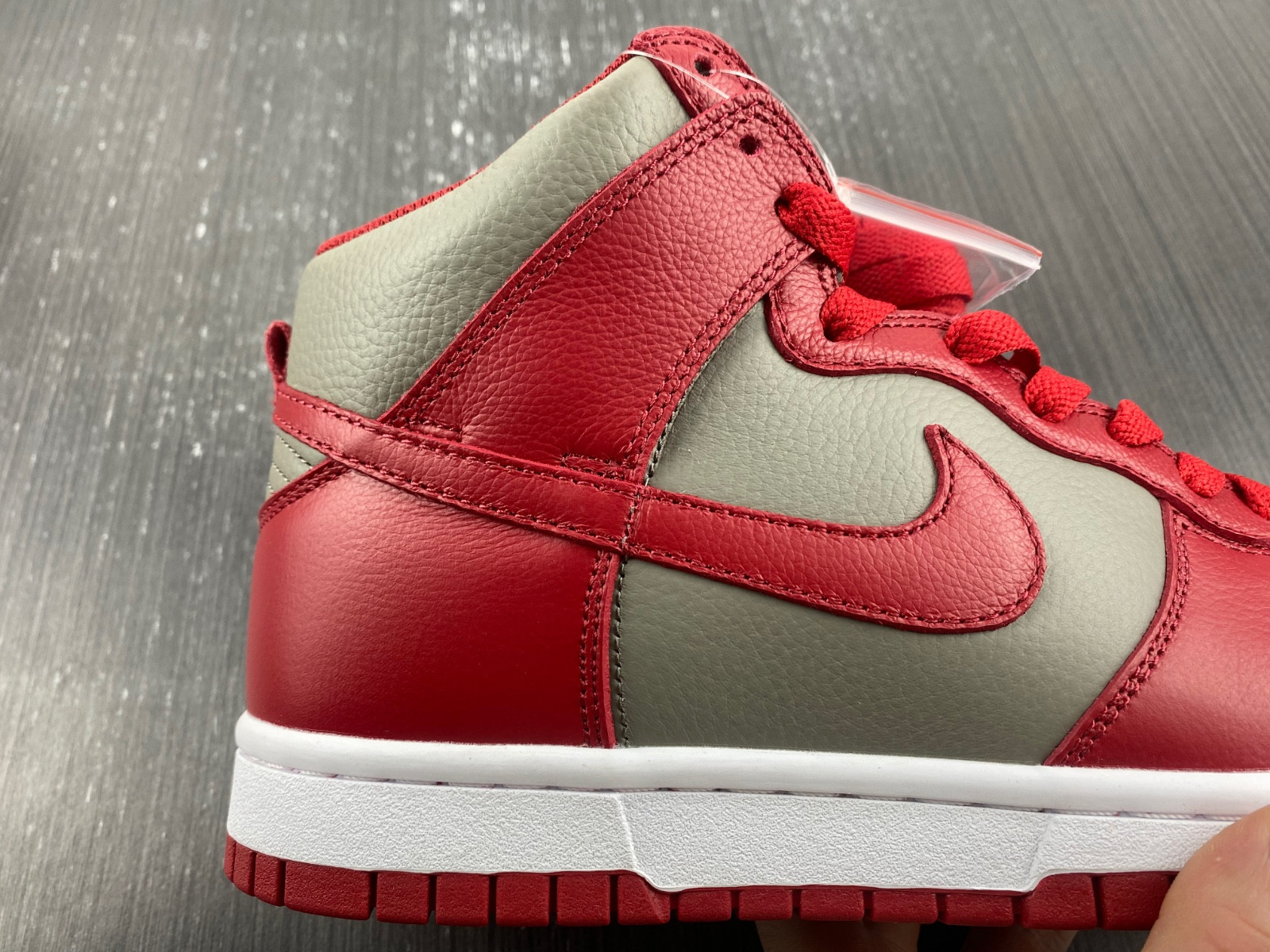 Nike Dunk High UNIV 850477-001