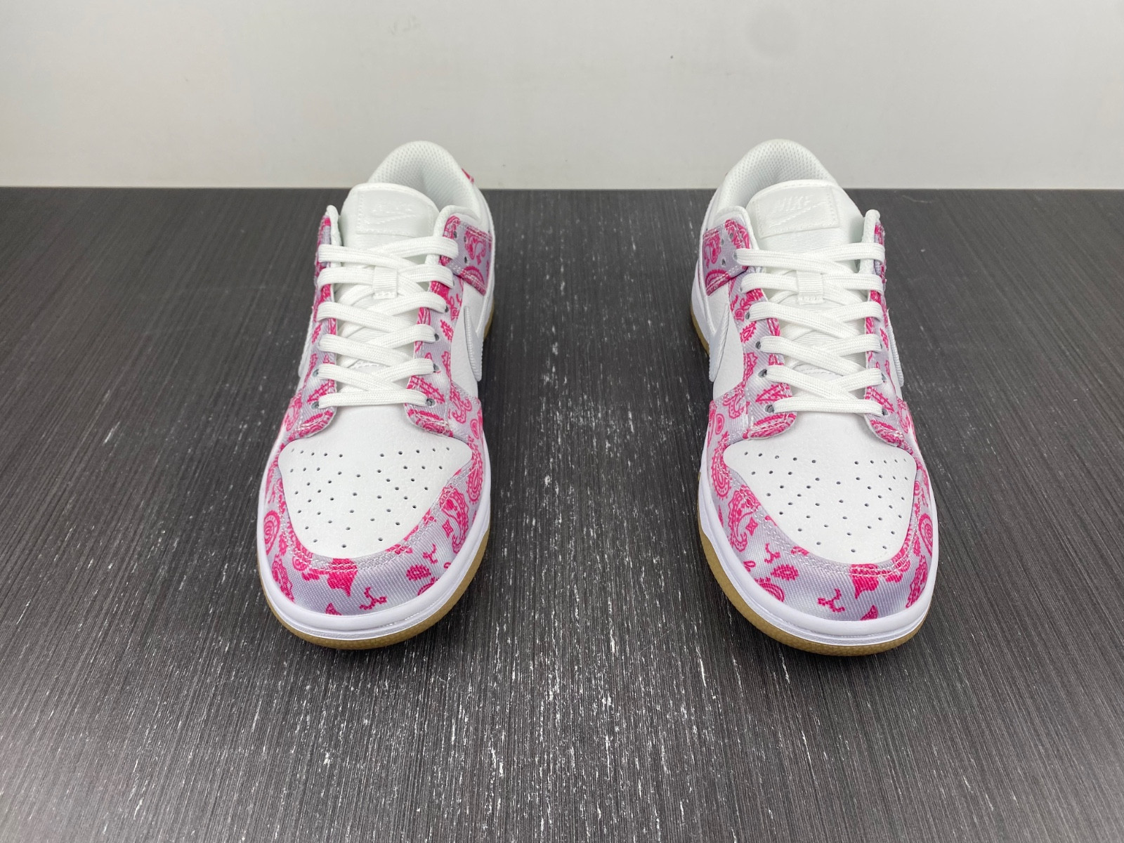 Nike SB Dunk Low White Rose Red Gum CT5053-061