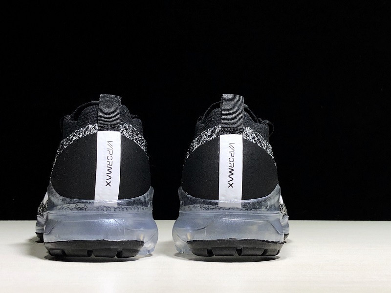 NIKE AIR VAPORMAX FLYKNIT 3 AJ6900-002