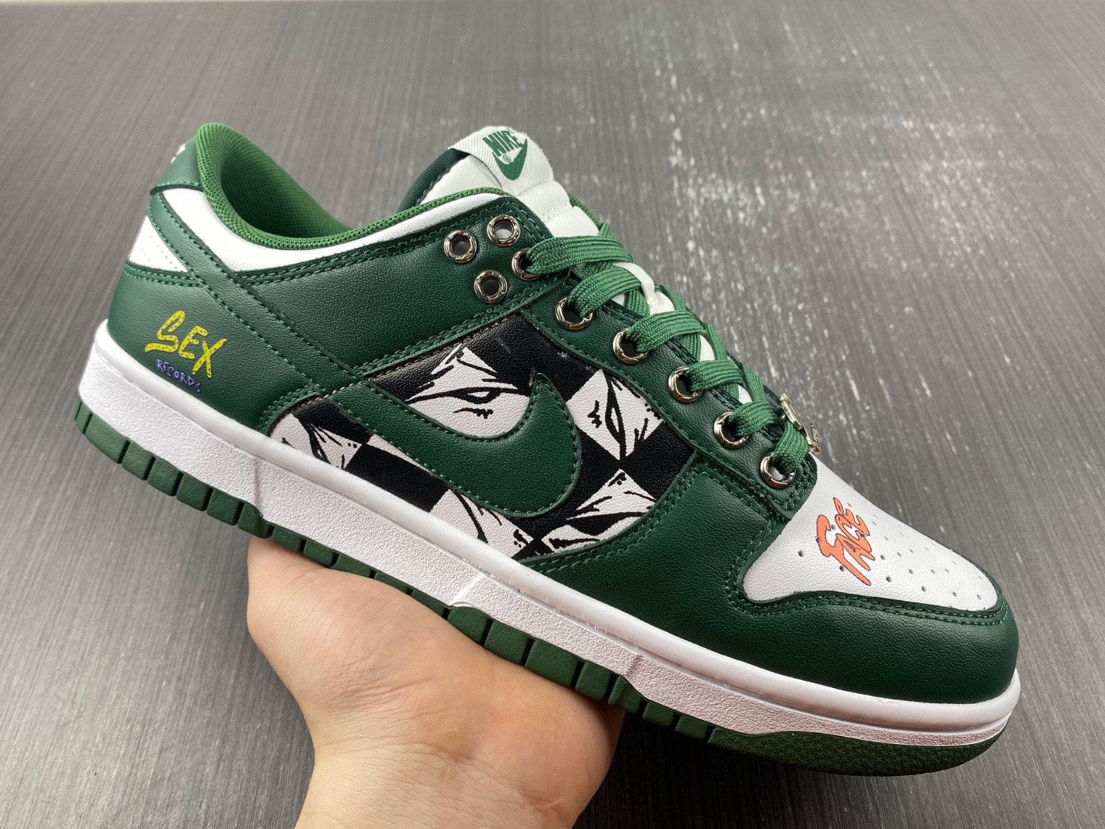 NIKE DUNK LOW Chrome Hearts DD1391-101