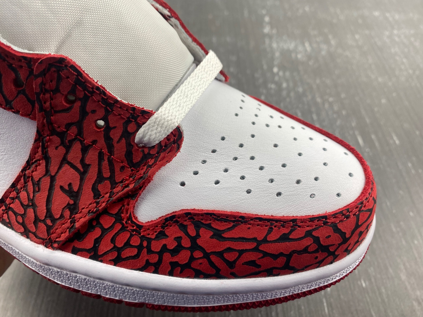 AIR JORDAN 1 HIGH DZ5485-061