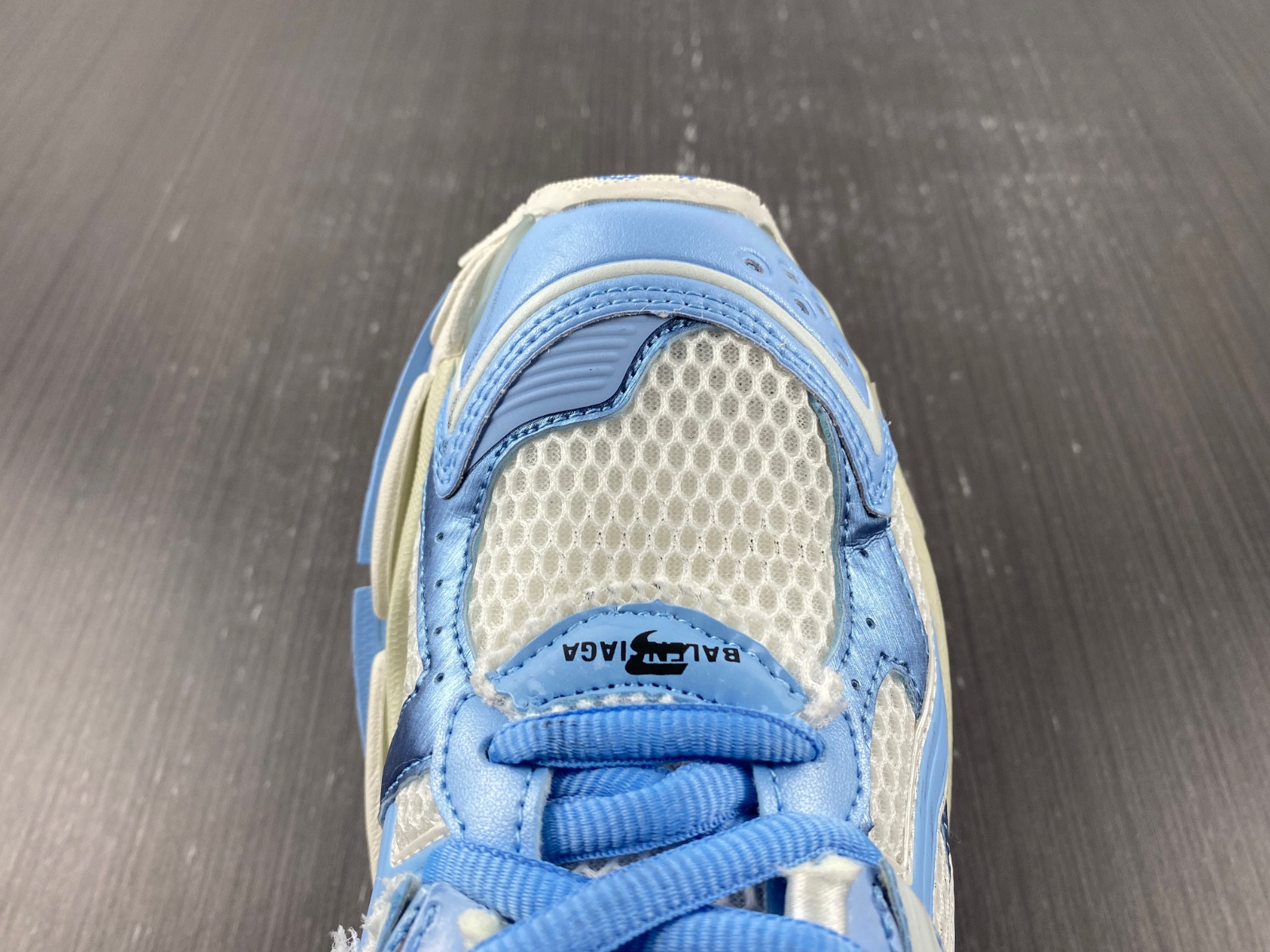 Ba*len*cia*ga runner 677403 w3r82 9744