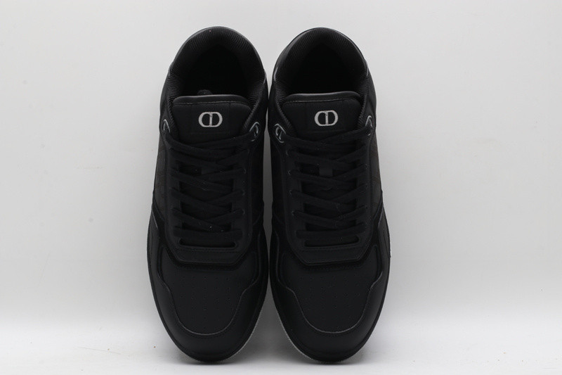 D*or sneakers