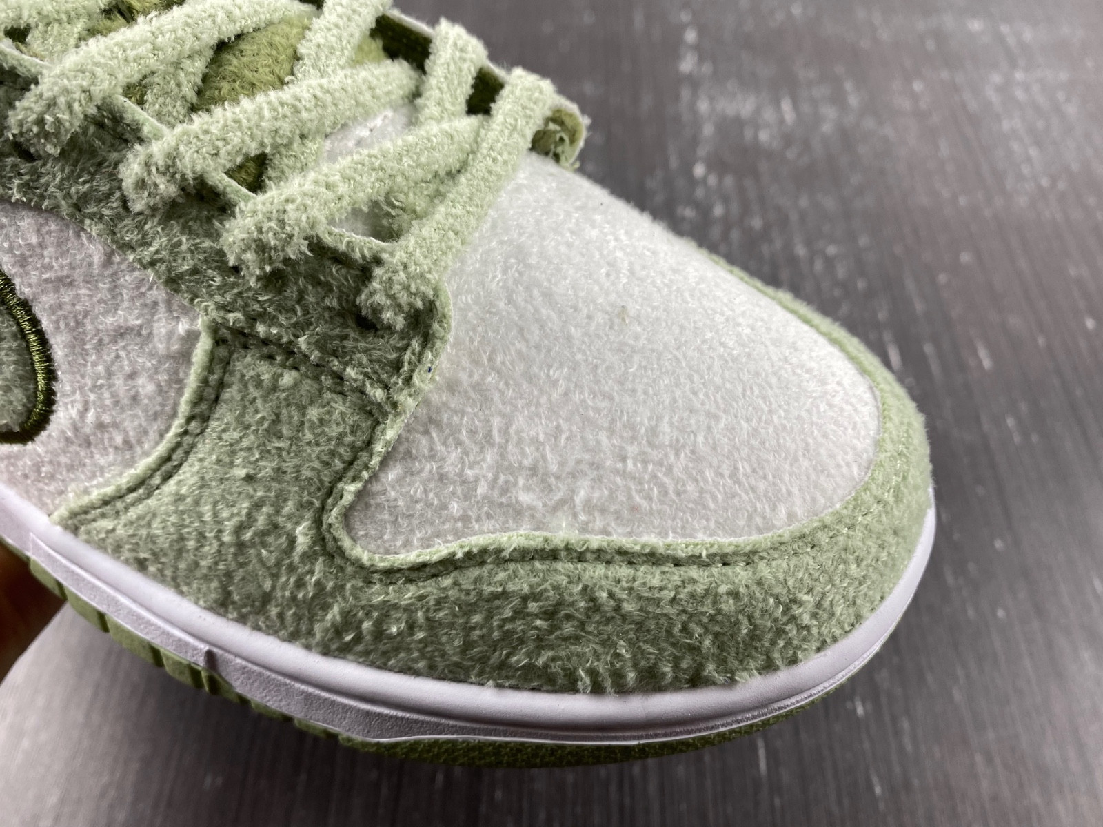Nike Dunk Low "Fleece Green" DQ7579-300