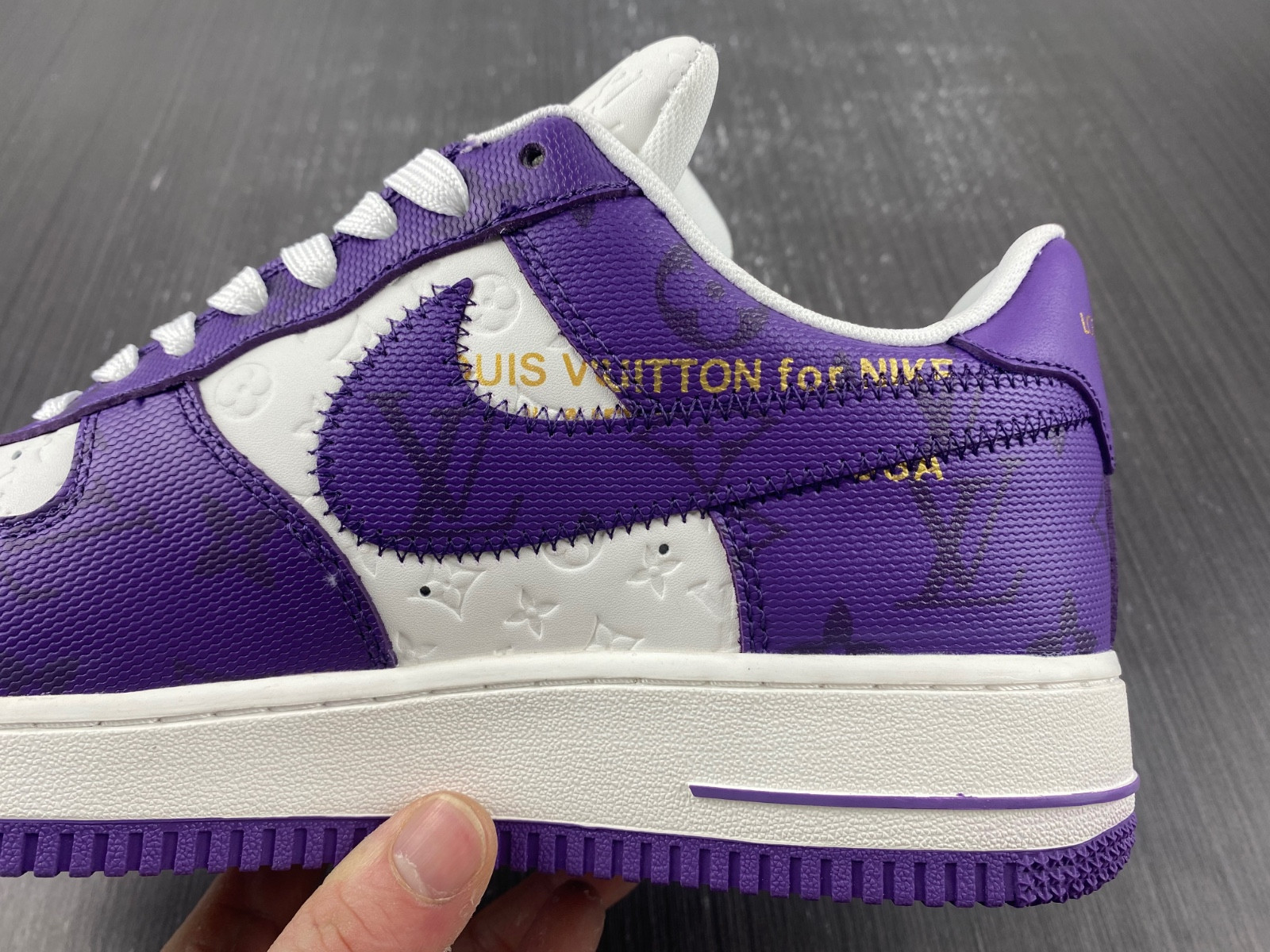 NIKE AIR FORCE 1 LOW BY VIRGIL ABLOH