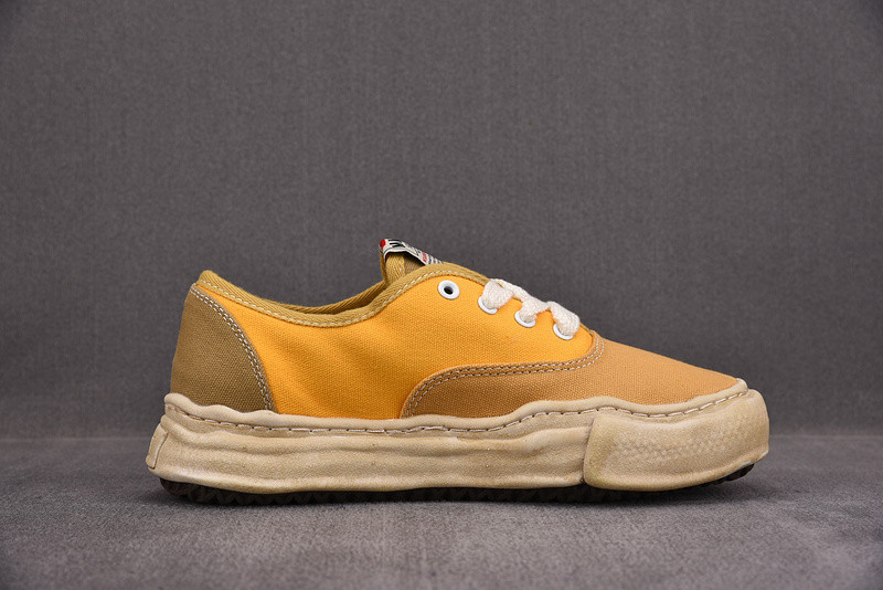MAISON MIHARA SNEAKERS