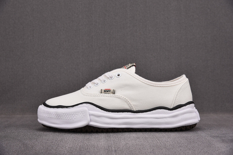 MAISON MIHARA SNEAKERS