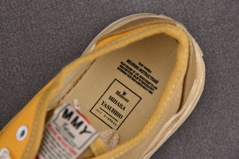 MAISON MIHARA SNEAKERS