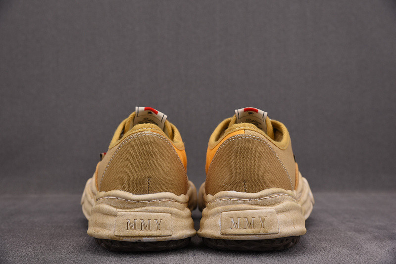 MAISON MIHARA SNEAKERS