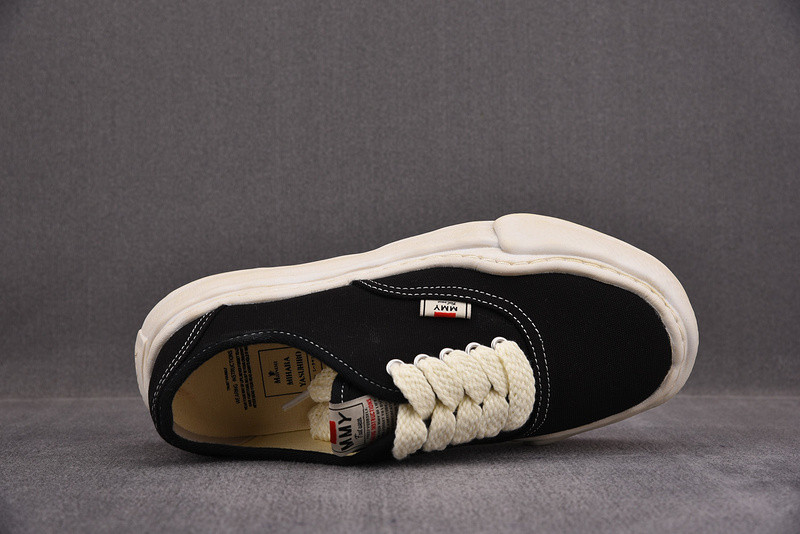 MAISON MIHARA SNEAKERS
