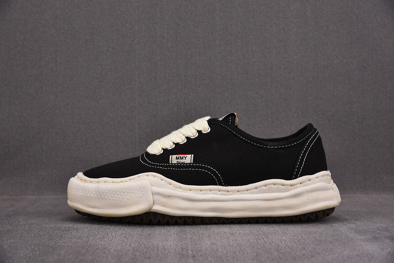 MAISON MIHARA SNEAKERS