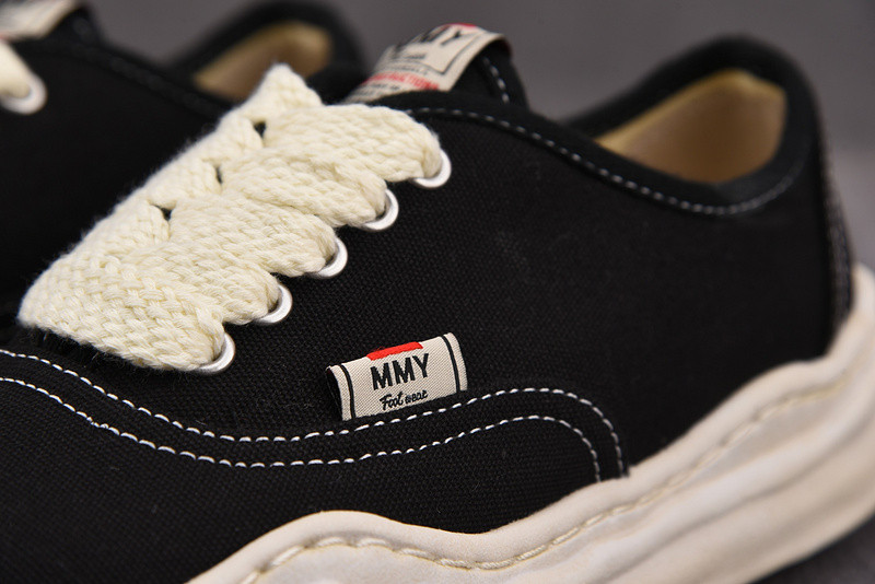 MAISON MIHARA SNEAKERS