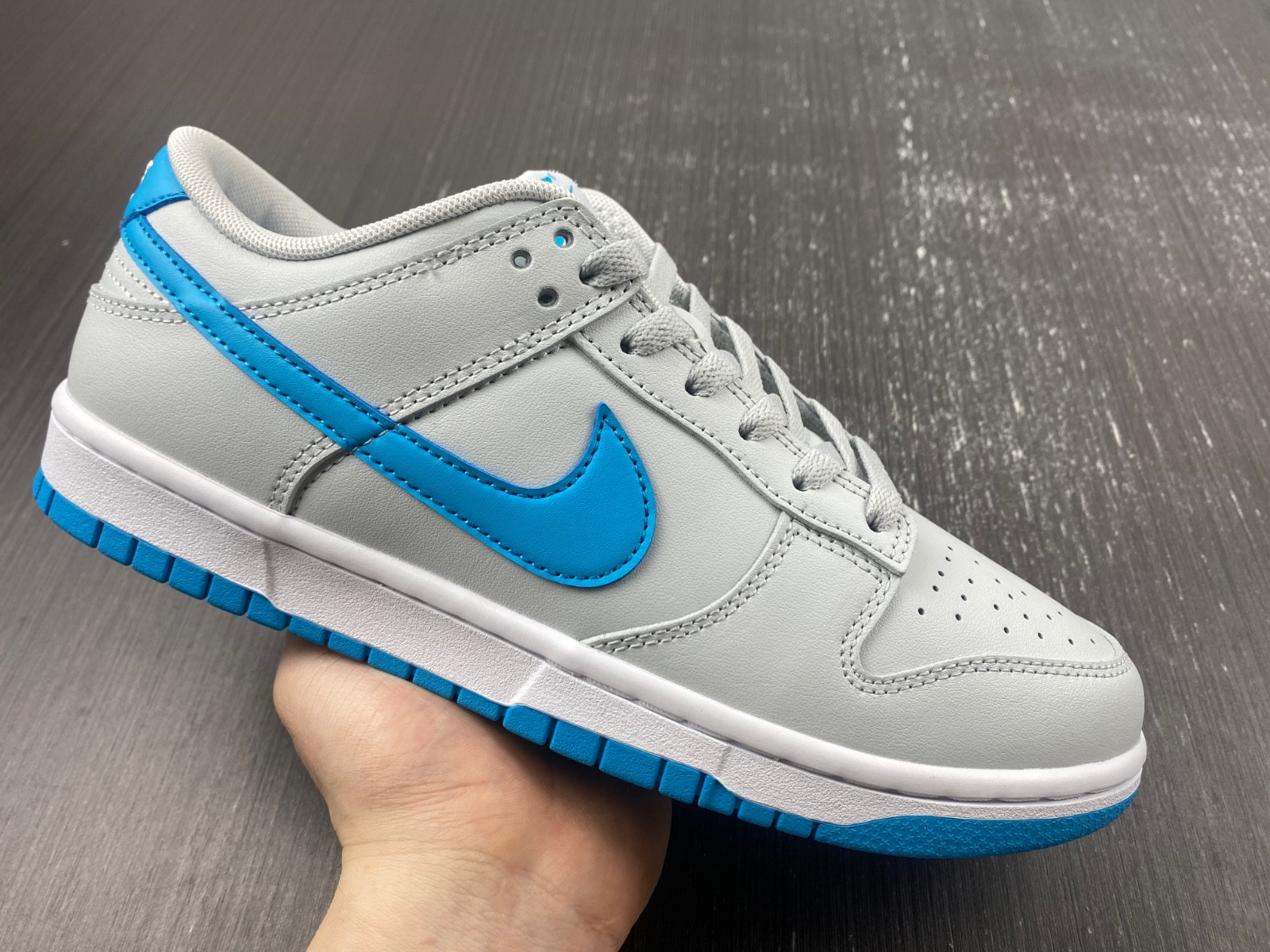 Nike Dunk Low