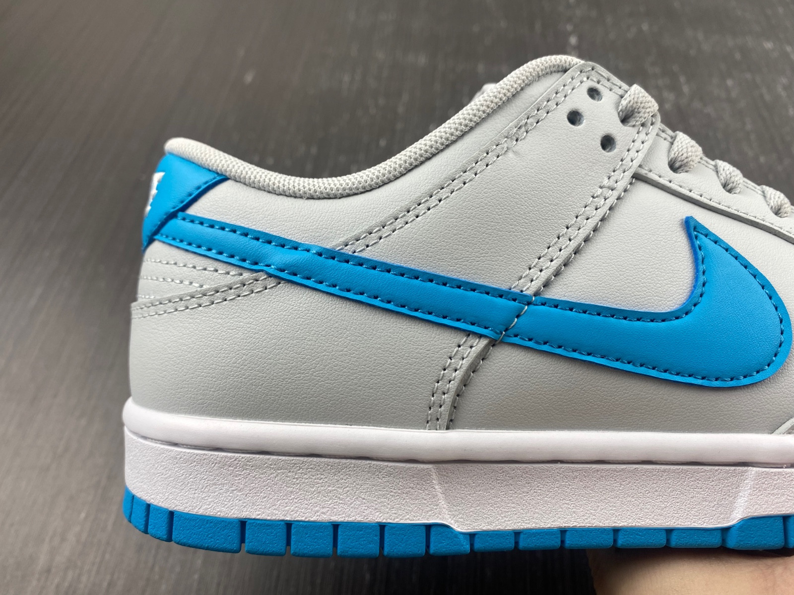 Nike Dunk Low