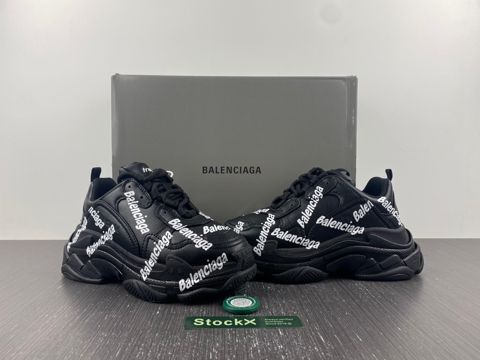 Ba*len*cia*ga triple s 524839 w2rn3 9025