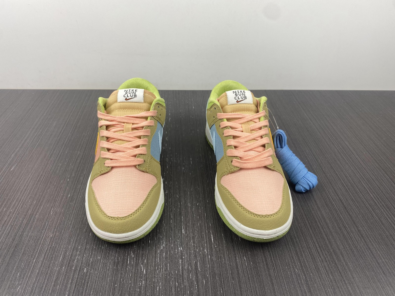 Nike Dunk Low Sun Club DM0583-800