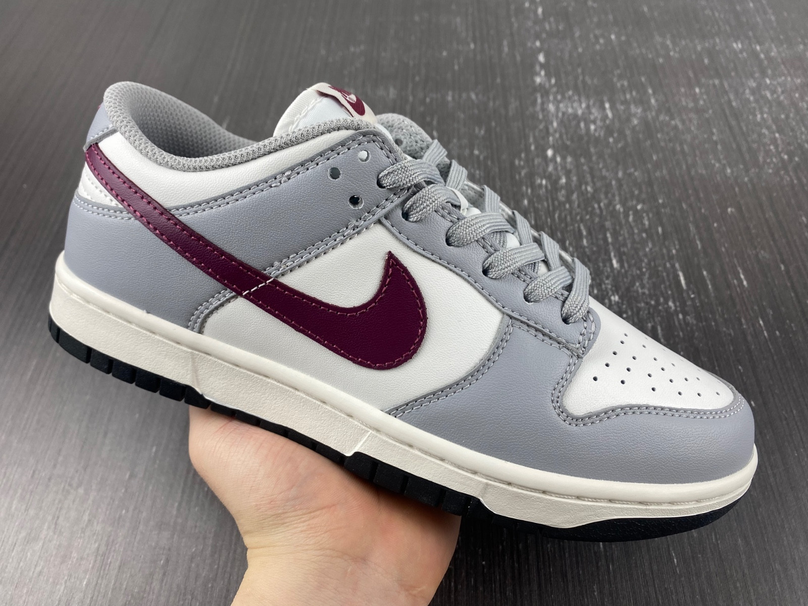 Nike Dunk Low Grey Team Red DD1503-122