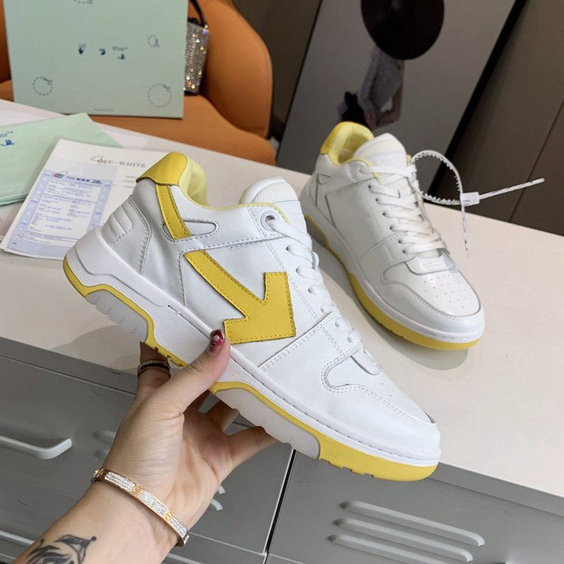 Off-White c/o Virgil Abloh