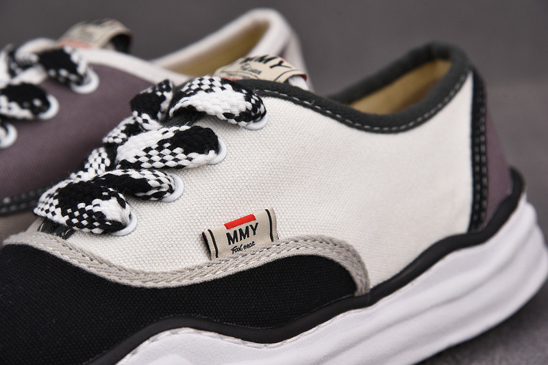 MAISON MIHARA SNEAKERS