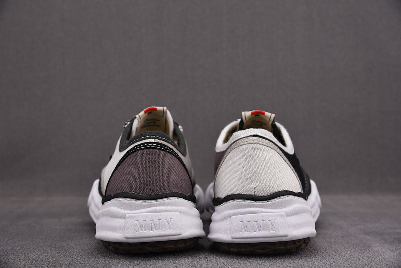 MAISON MIHARA SNEAKERS