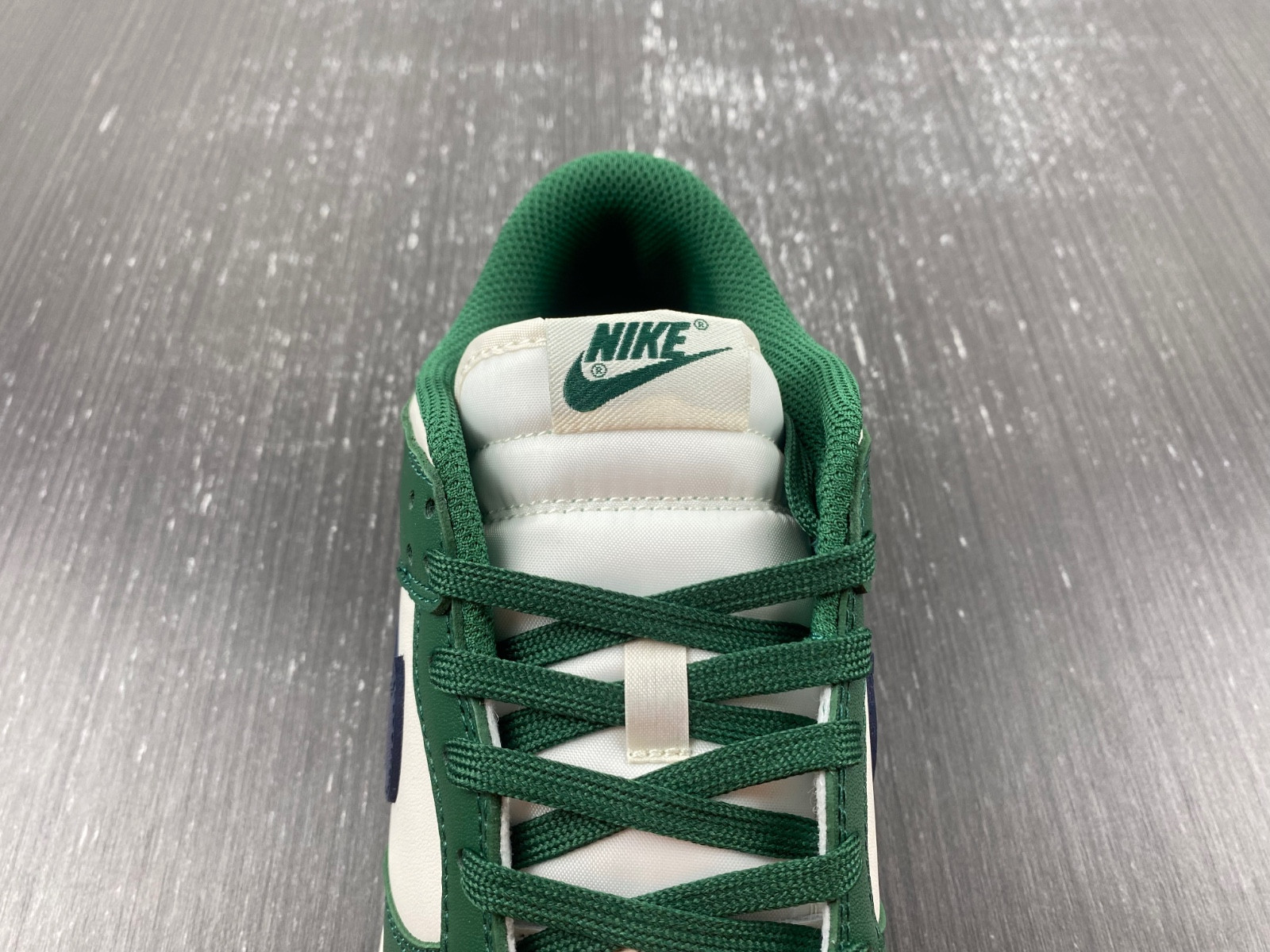 Nike Dunk Low "Gorge Green/Navy" DD1503-300