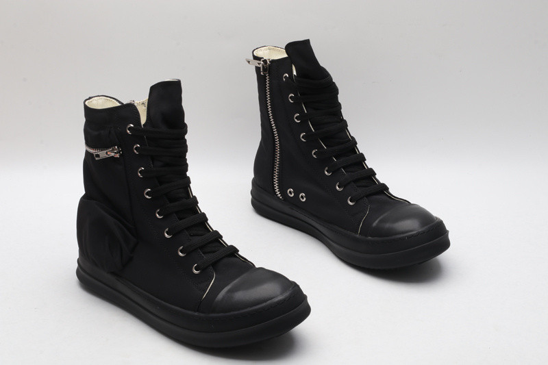 RICK 0WENS SNEAKERS