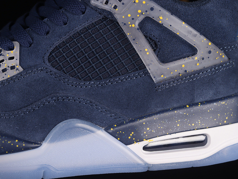 Jordan 4 Retro Michigan (PE) AJ4 1036660