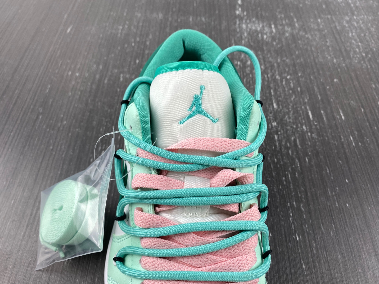 AIR JOR 1 LOW DC0774-132
