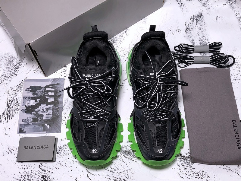 Ba*len*cia*ga track trainer (black glow) 570391 w1gb1 1003