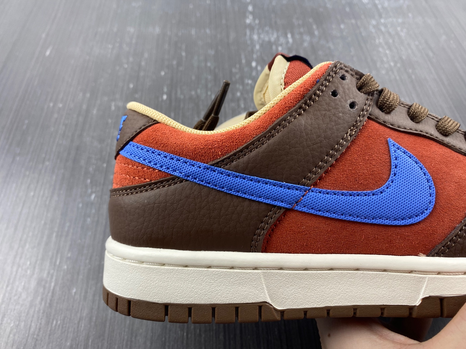 Nike Dunk Low Mars Stone DR9704-200