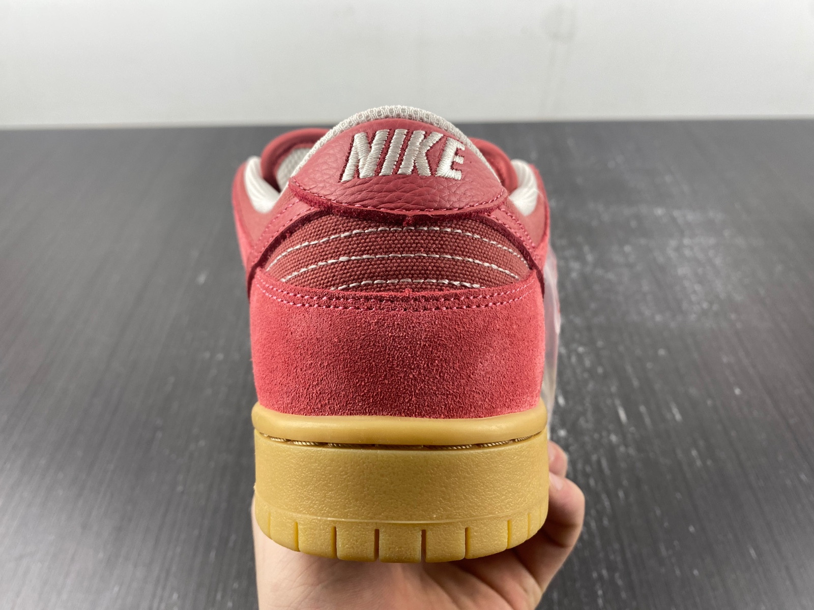 Nike SB Dunk Low "Adobe" DV5429-600