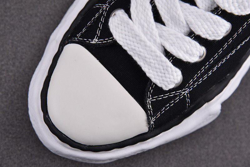 MAISON MIHARA SNEAKERS