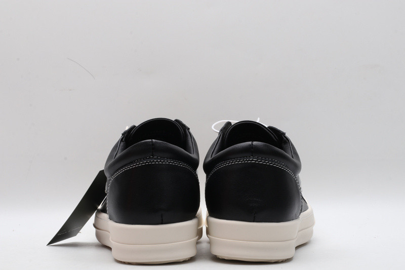RICK 0WENS SNEAKERS