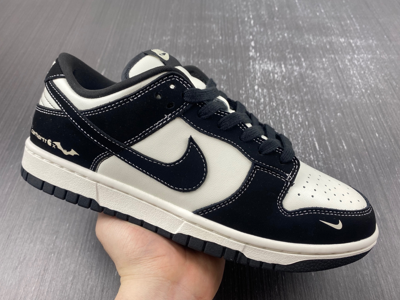 V x Nike Dunk Low Batman Black White FC1688-300