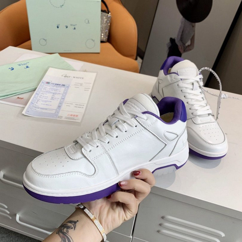 Off-White c/o Virgil Abloh