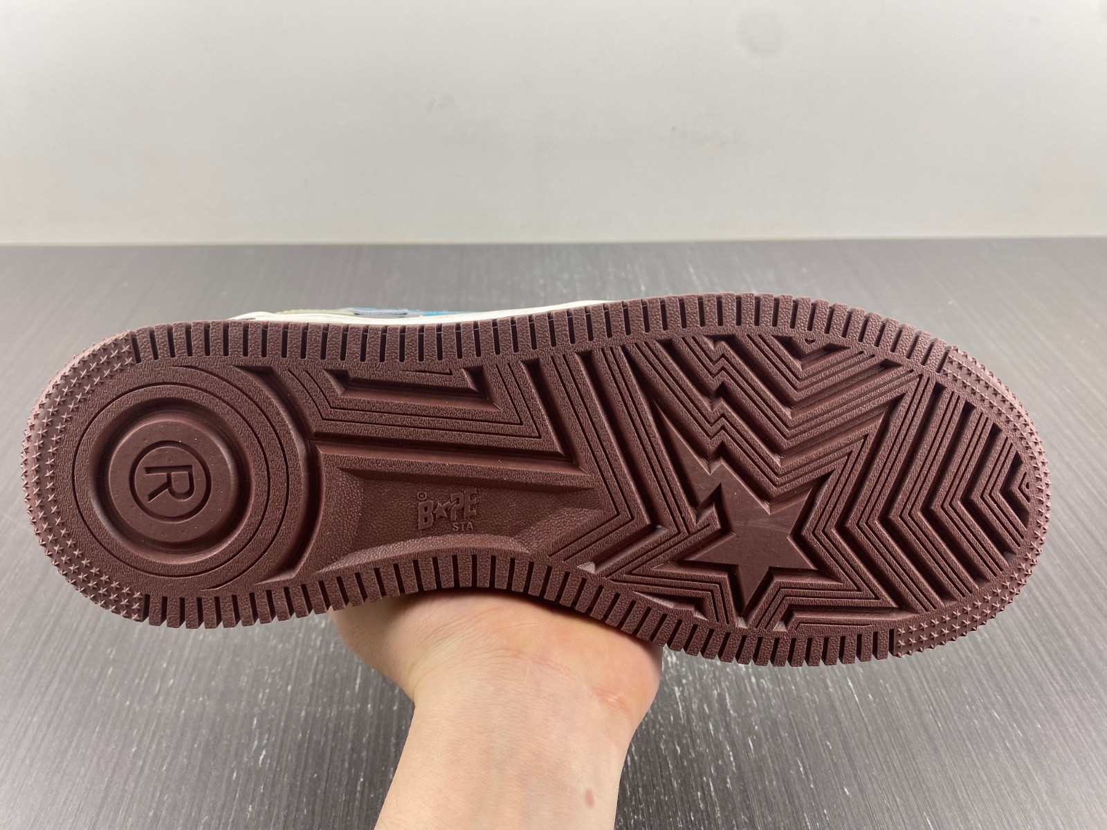 BAPE SNEAKERS