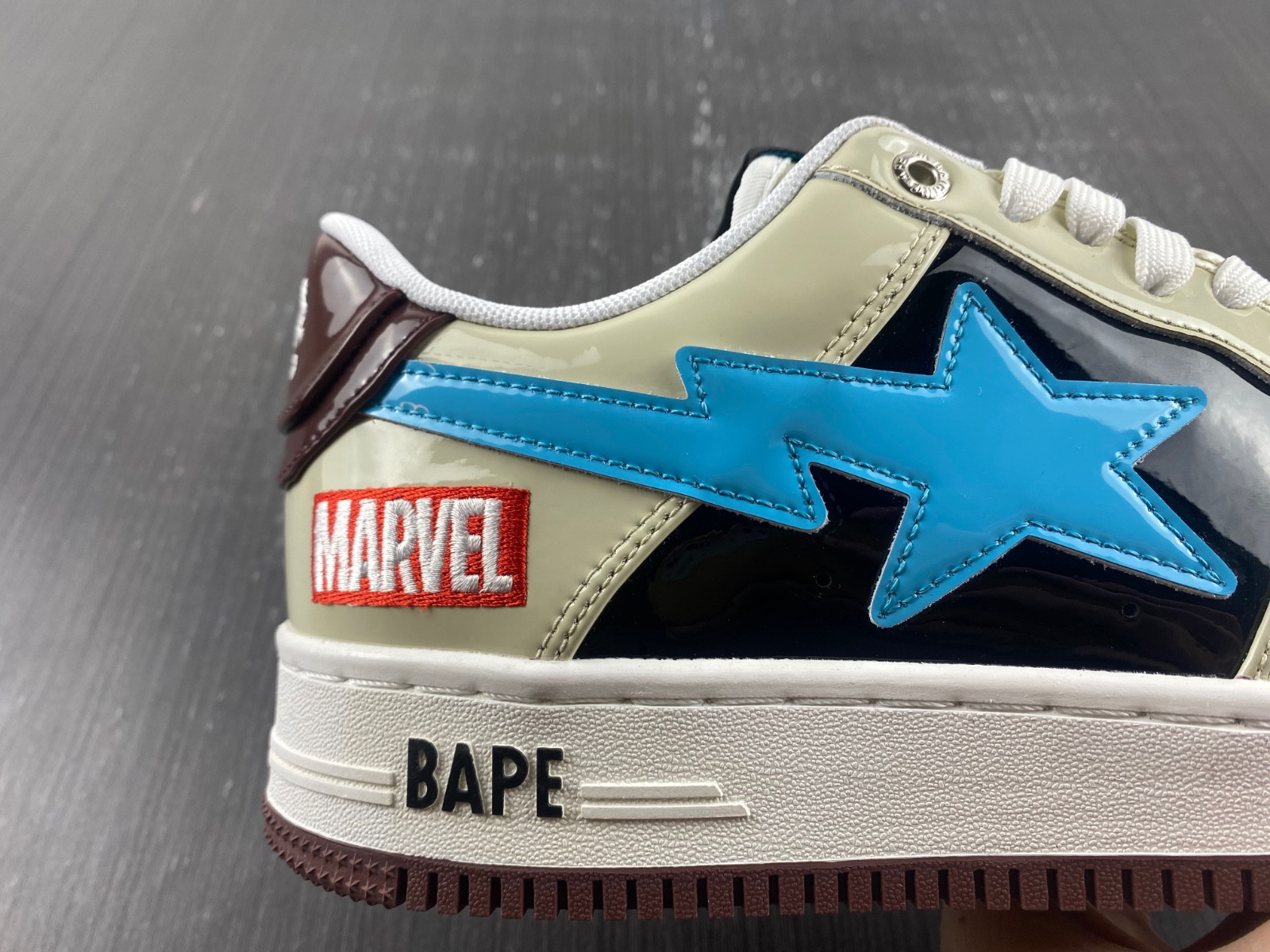 BAPE SNEAKERS