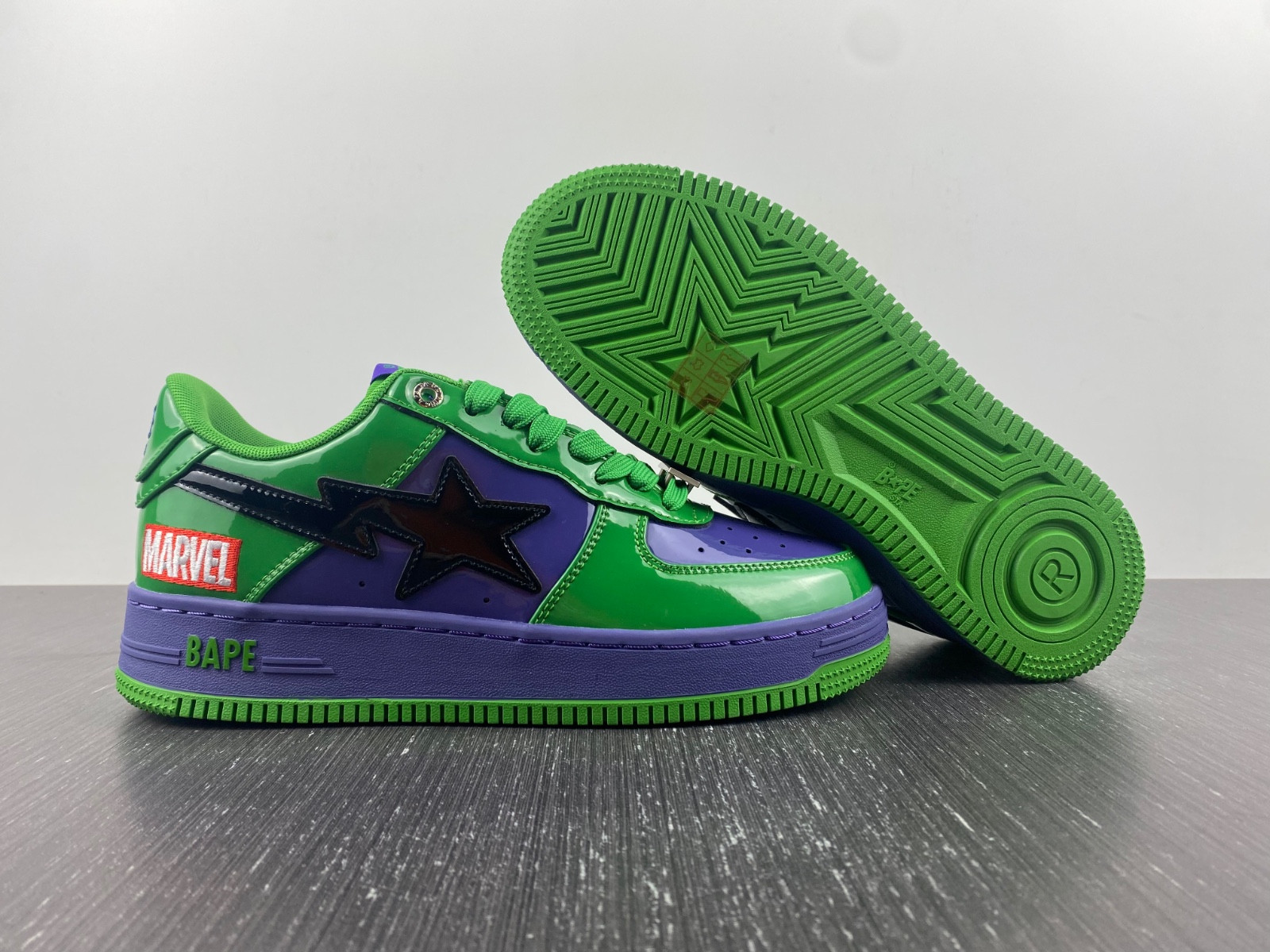 BAPE SNEAKERS