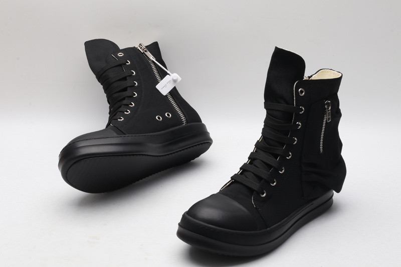 RICK 0WENS SNEAKERS