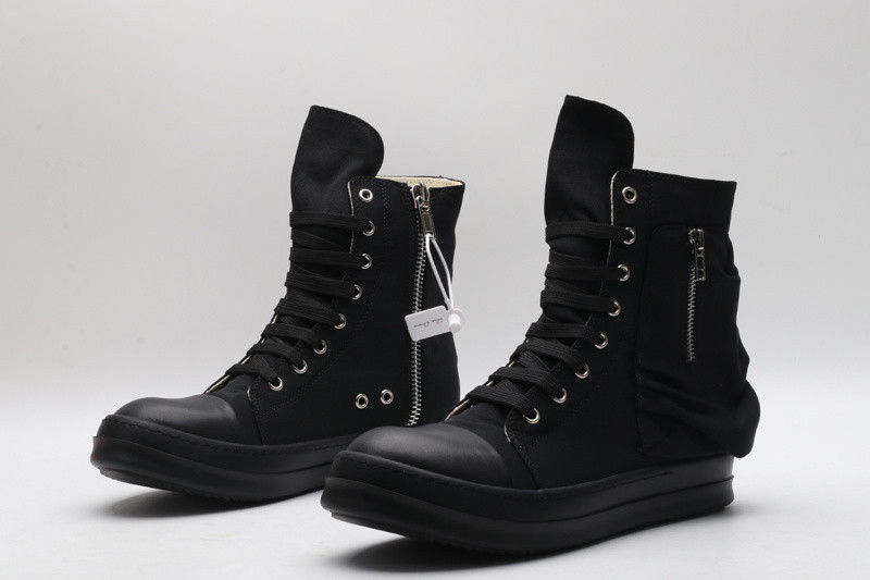 RICK 0WENS SNEAKERS
