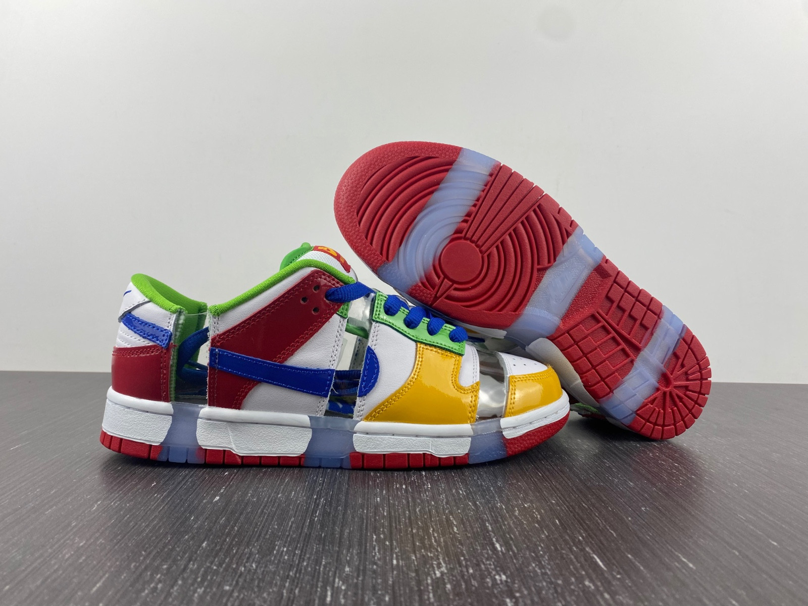 Nike SB Dunk Low eBay Sandy Bodecker - FD8777-100