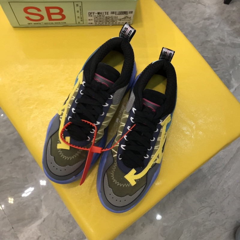 OW C/O ODSY-1000 SPORTS SHOES