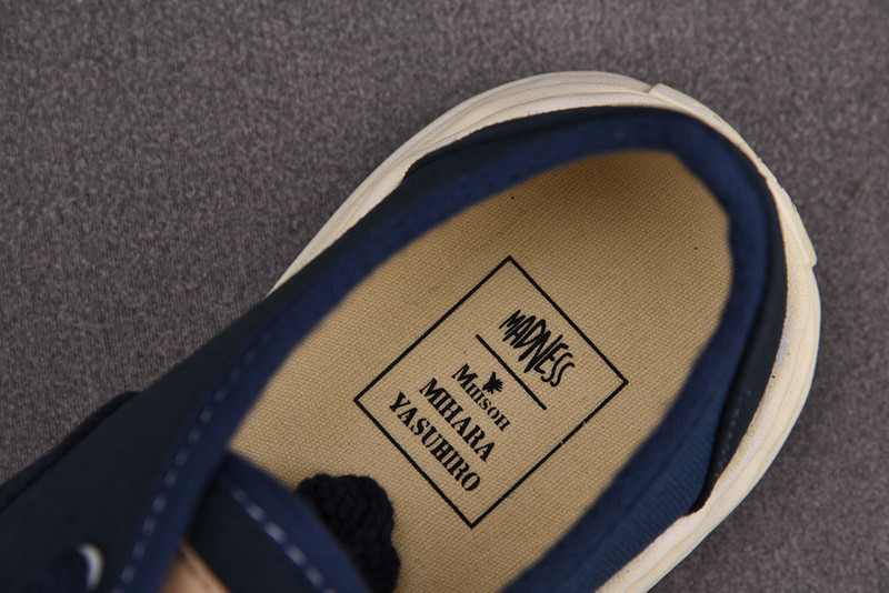 MAISON MIHARA SNEAKERS