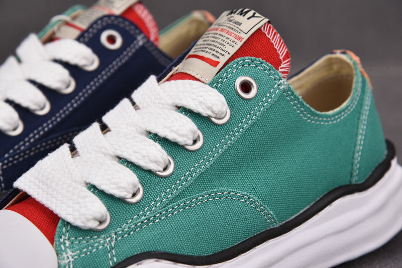 MAISON MIHARA SNEAKERS
